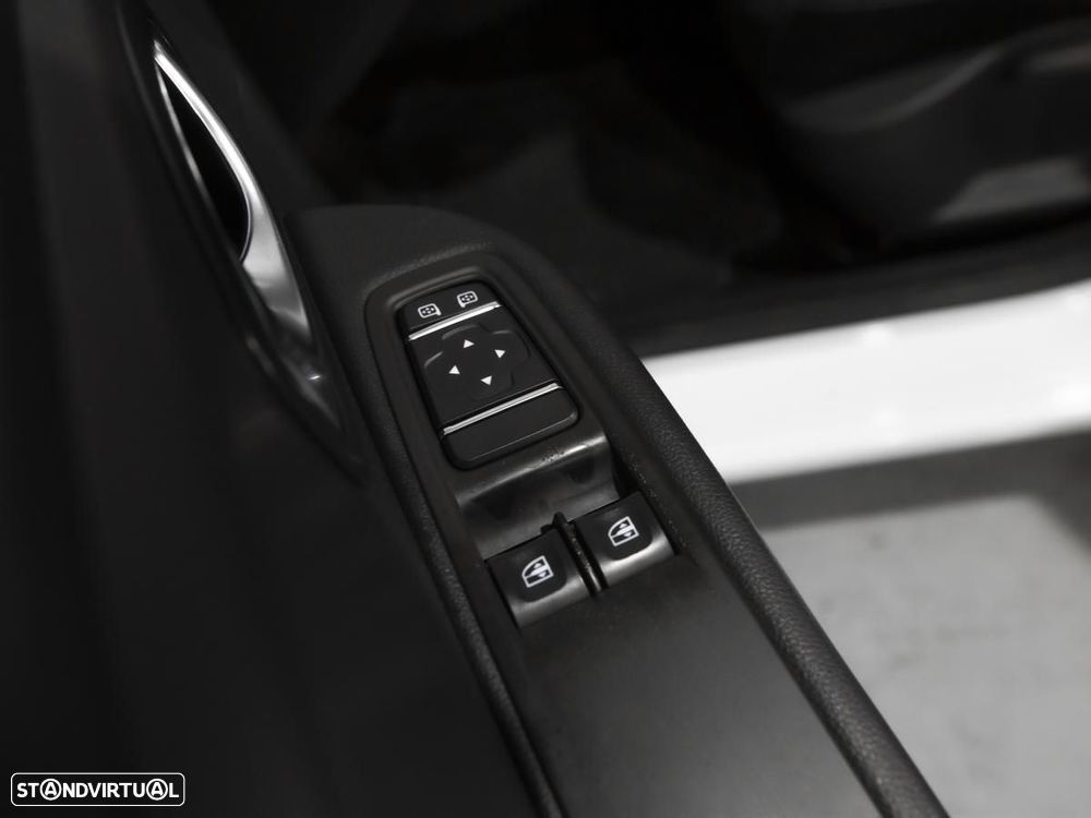 Renault Clio 1.5 dCi Zen - 12