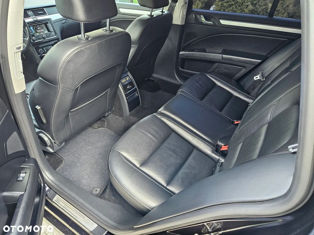 Skoda Superb 1.8 TSI Exclusive - 10