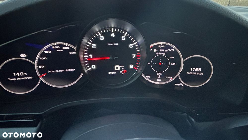 Porsche Cayenne S Platinum Edition - 35