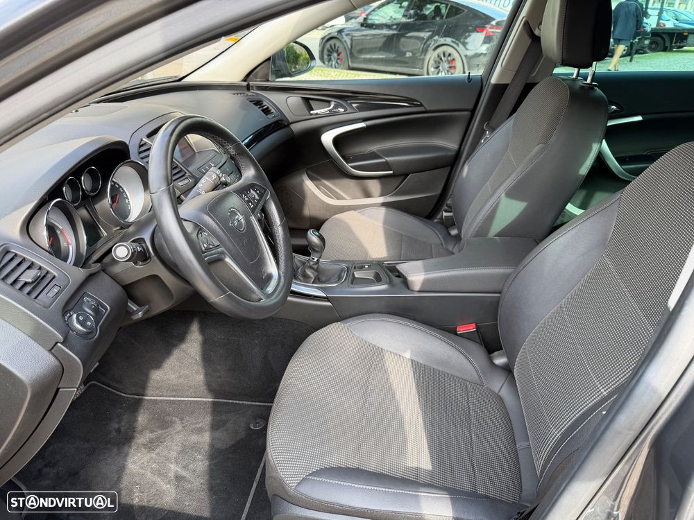 Opel Insignia Sports Tourer 2.0 CDTi Cosmo ecoFLEX - 24