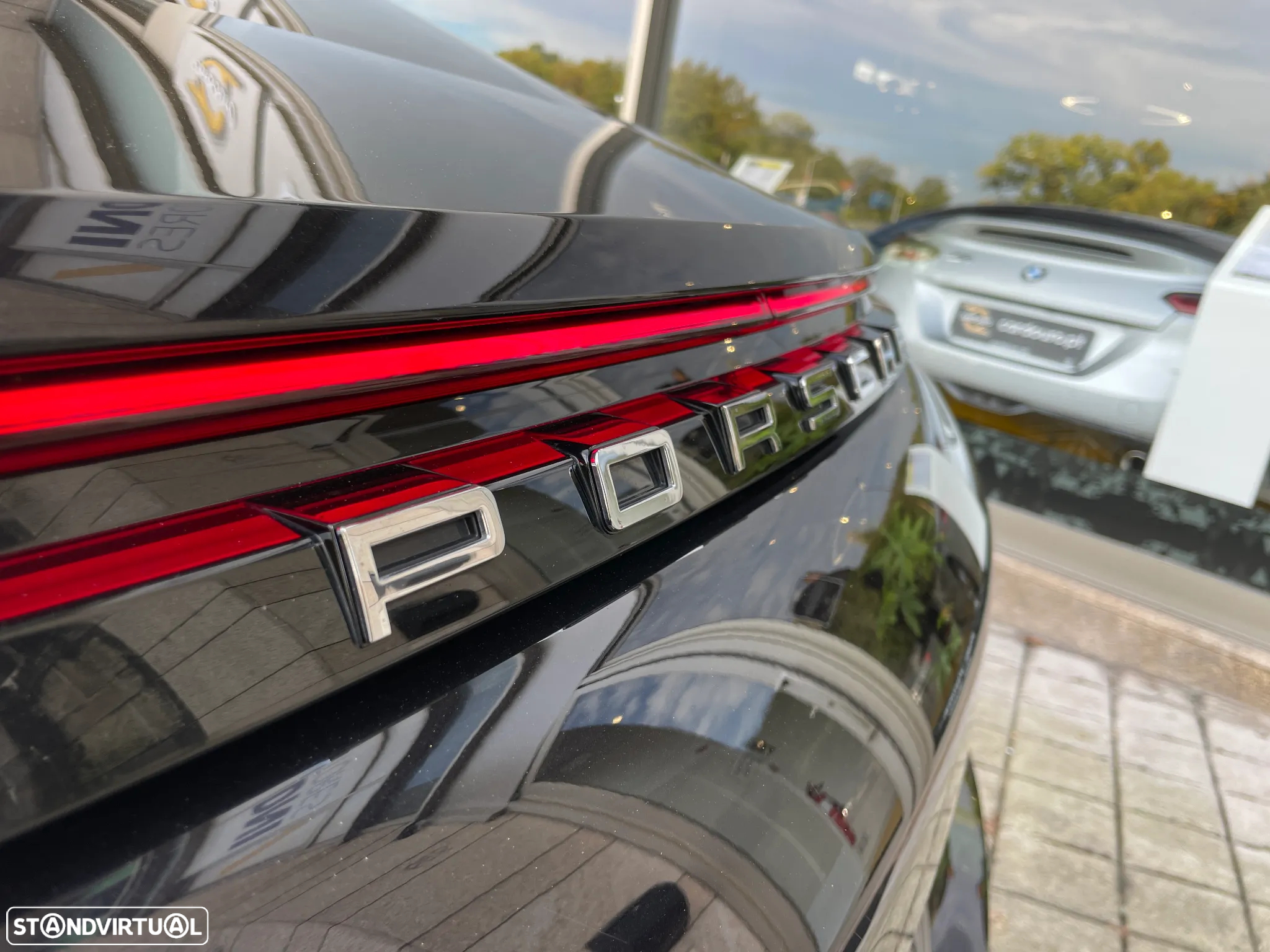 Porsche Panamera 4 E-Hybrid - 7