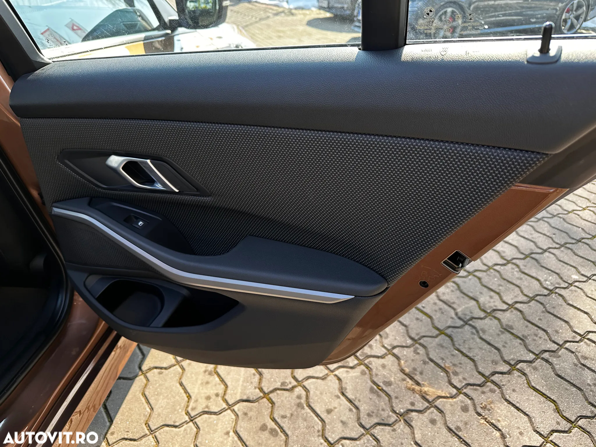 BMW Seria 3 318d Aut. - 34