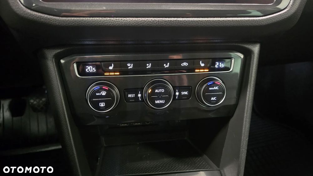 Volkswagen Tiguan 2.0 TDI SCR (BlueMotion Technology) Highline - 22