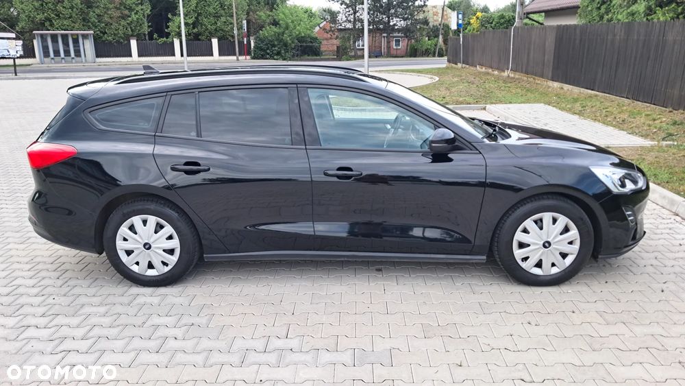 Ford Focus SW - 4
