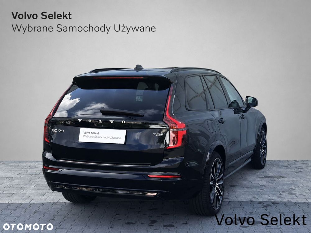 Volvo XC 90 - 7