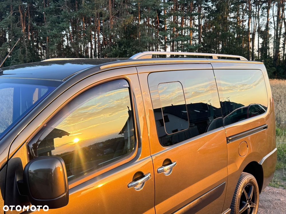 Peugeot Expert - 8