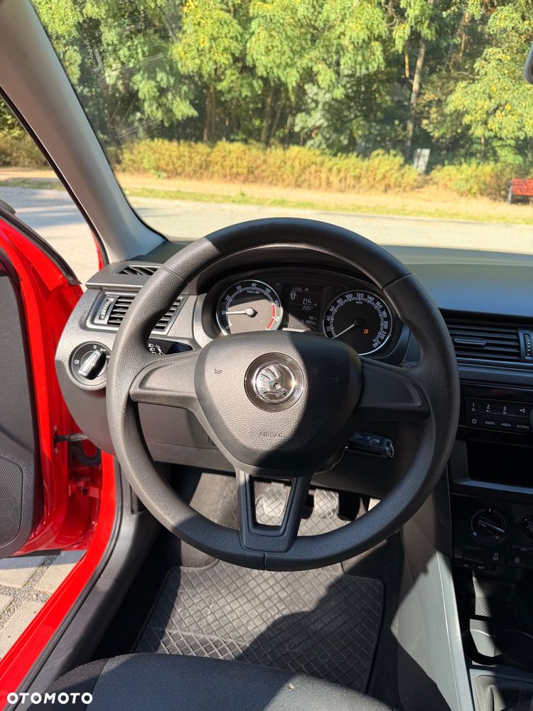 Skoda RAPID - 19