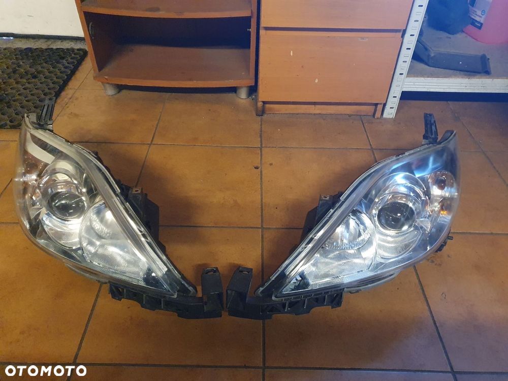 REFLEKTOR L/P MAZDA 5 XENON EUROPA