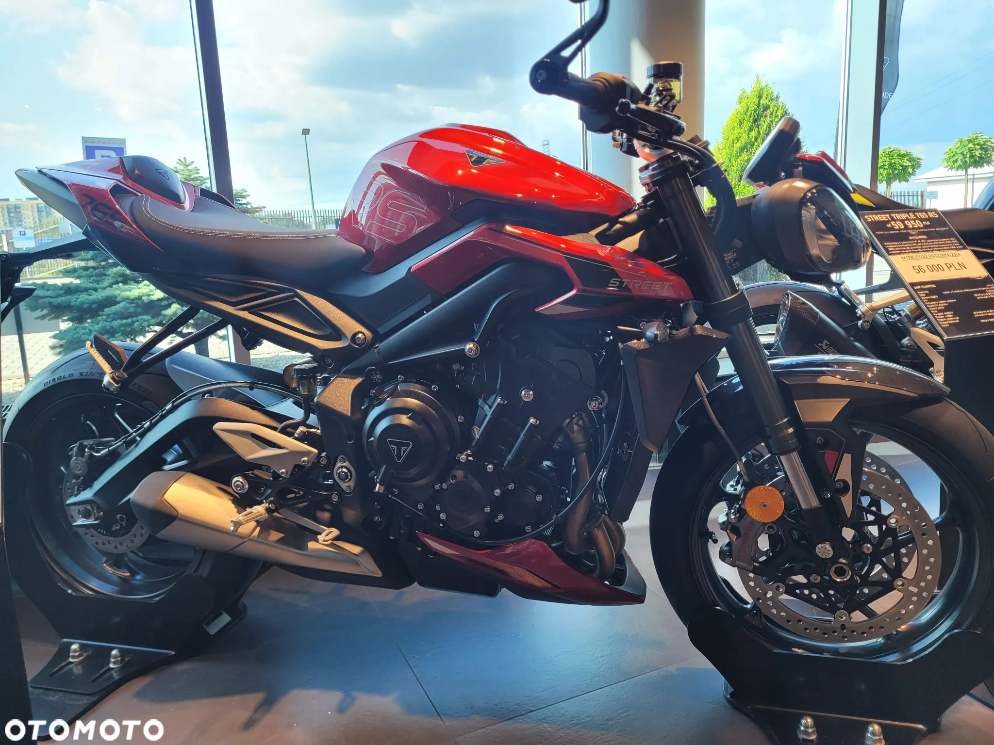 Triumph Street Triple - 4