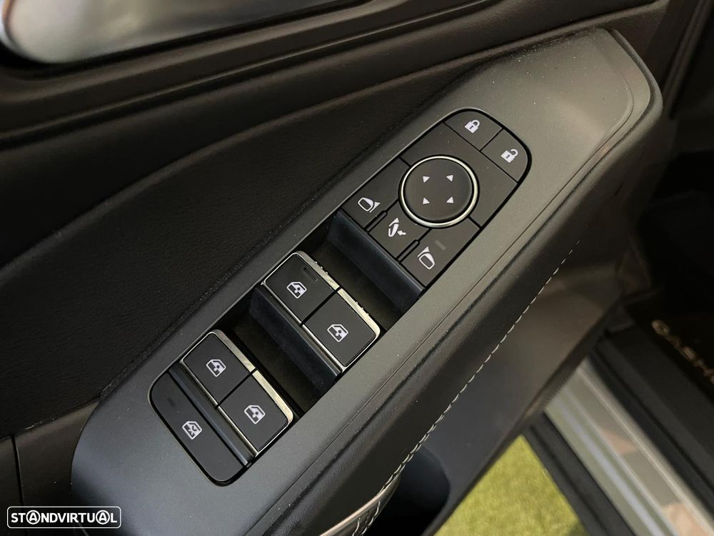 Nissan Qashqai 1.3 DIG-T N-Connecta LED Xtronic - 44