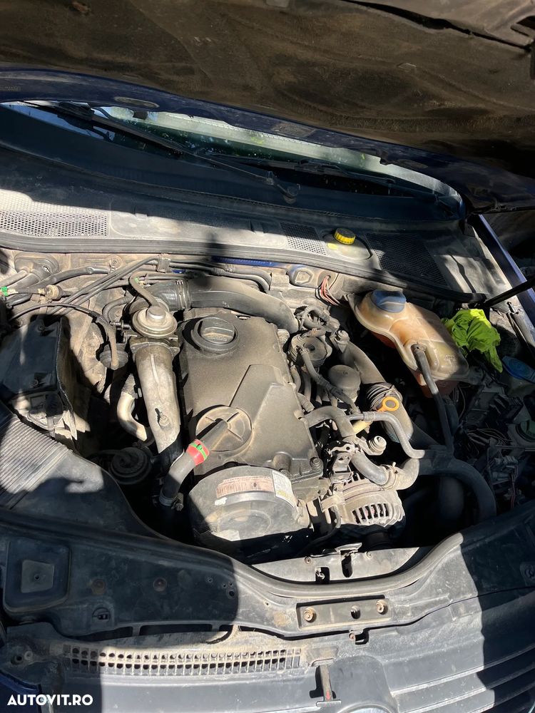 Dezmembrez VW Volkswagen Passat B5.5 sedan 1,9 TDI cod AVF albastru 2002 - 11