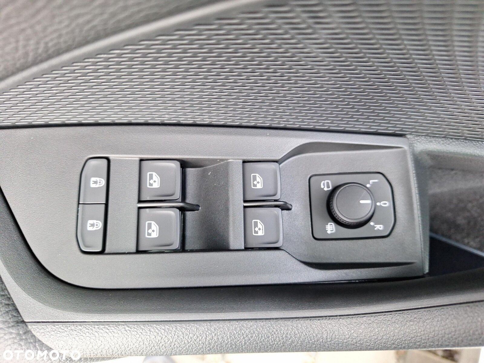 Skoda Octavia 1.5 TSI mHEV Edition 130 Selection DSG - 14