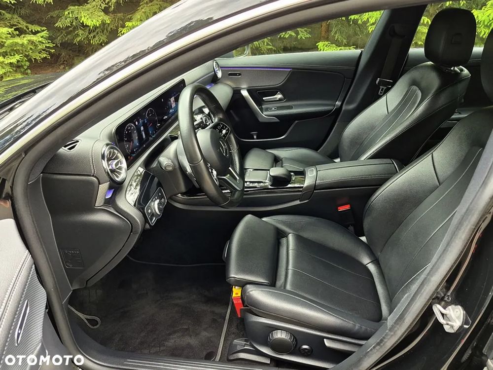 Mercedes-Benz CLA 200 d 8G-DCT Progressive - 10