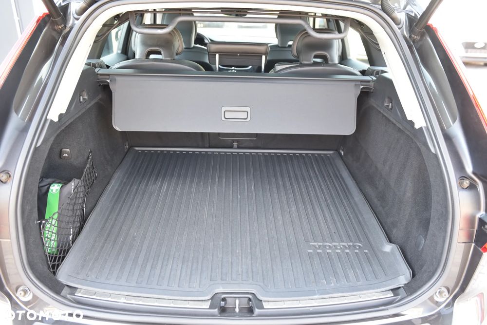 Volvo XC 60 - 19