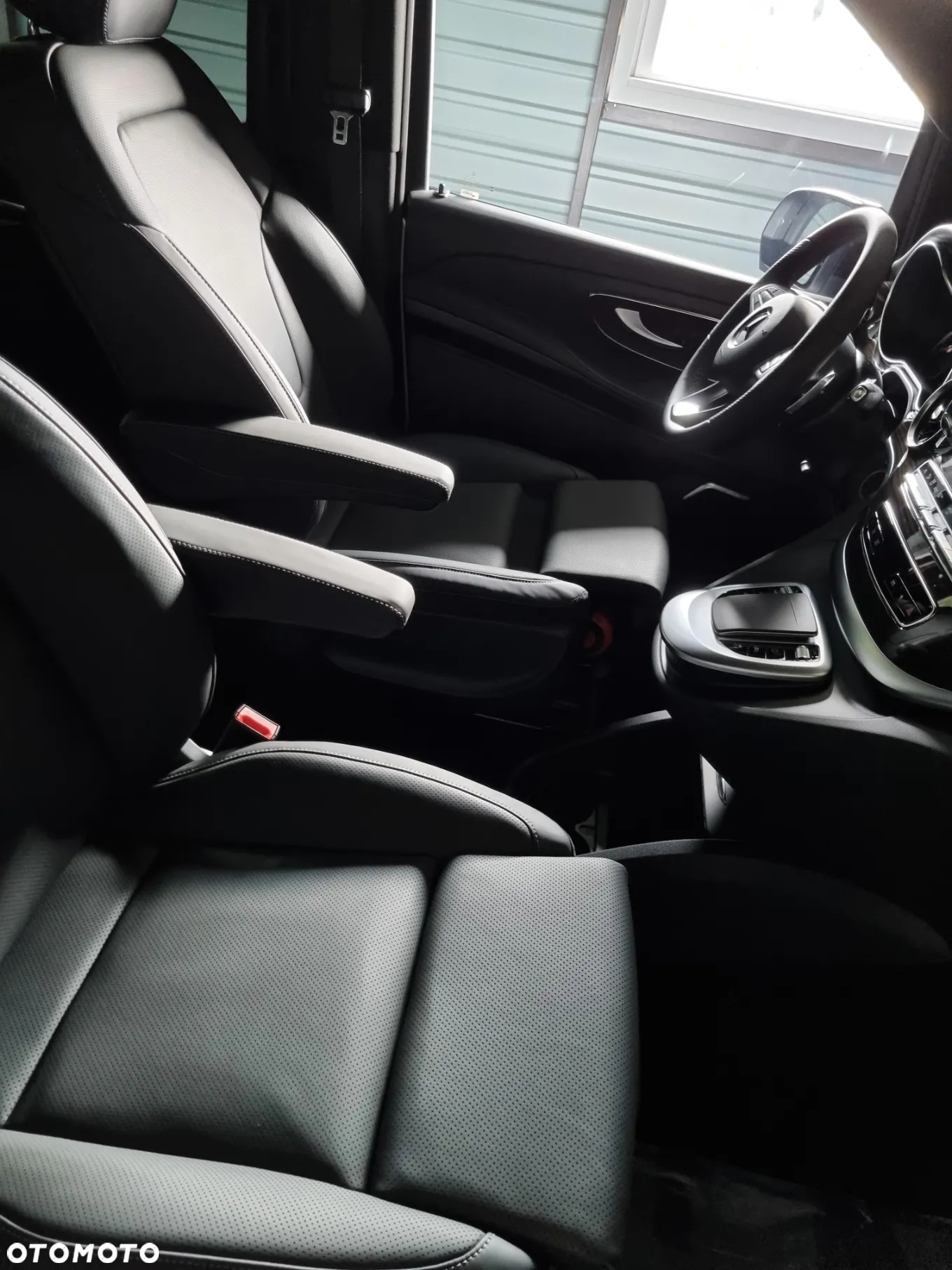 Mercedes-Benz Klasa V 300 d 4-Matic 9G-Tronic (d³ugi) - 21