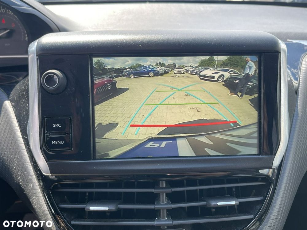 Peugeot 2008 1.2 Pure Tech GPF Allure S&S EAT6 - 12