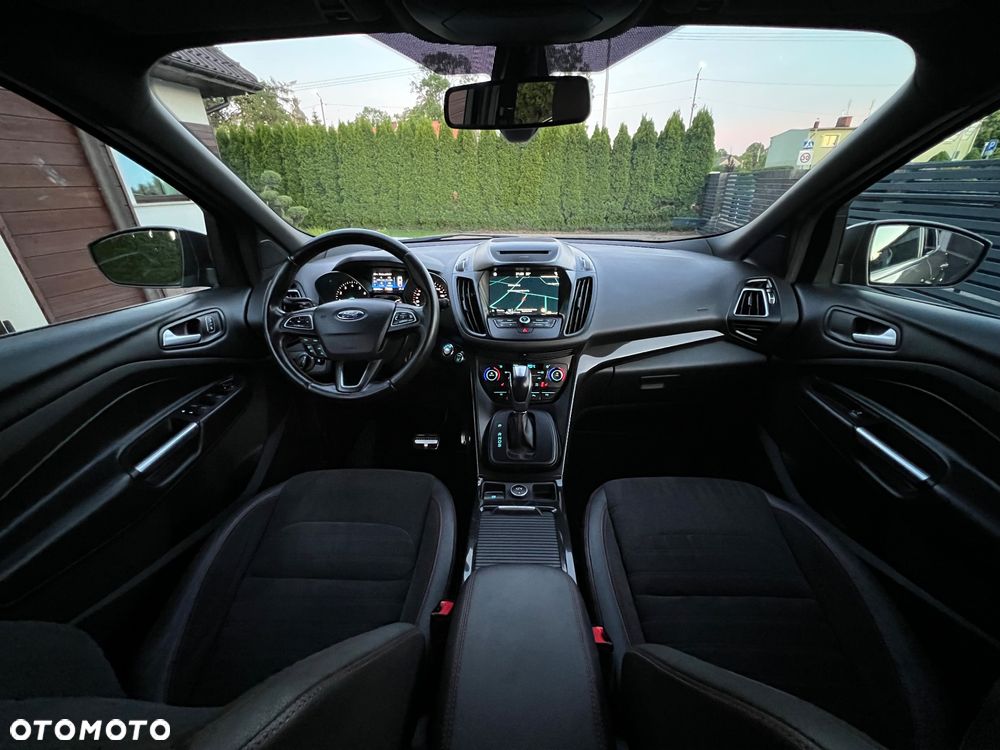 Ford Kuga - 15