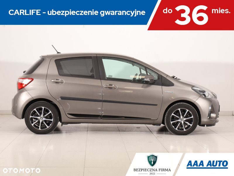 Toyota Yaris - 7