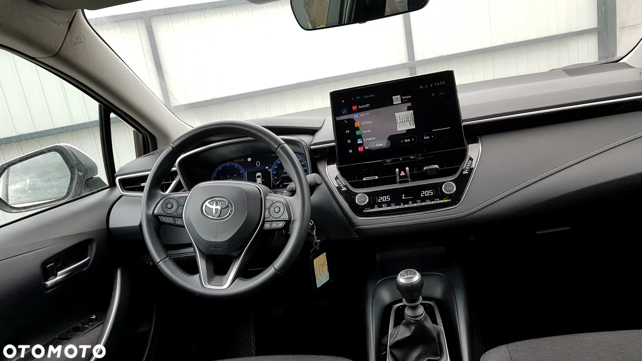Toyota Corolla 1.5 Comfort - 11