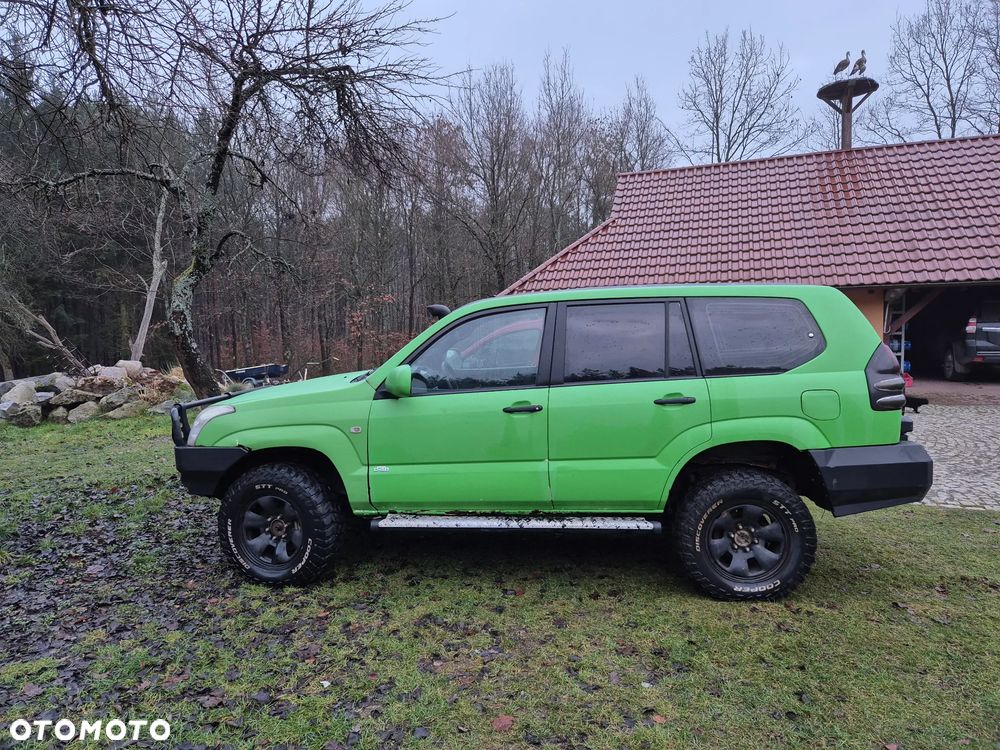 Toyota Land Cruiser LC 3.0 D-4D Luna - 2