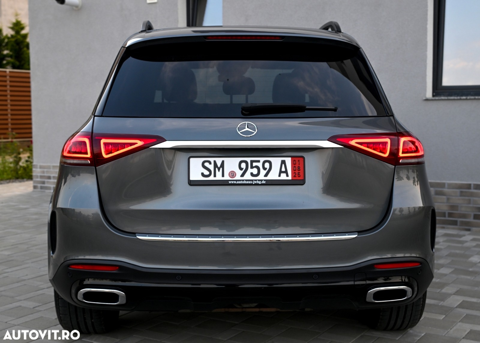 Mercedes-Benz GLE 450 4Matic 9G-TRONIC AMG Line - 3