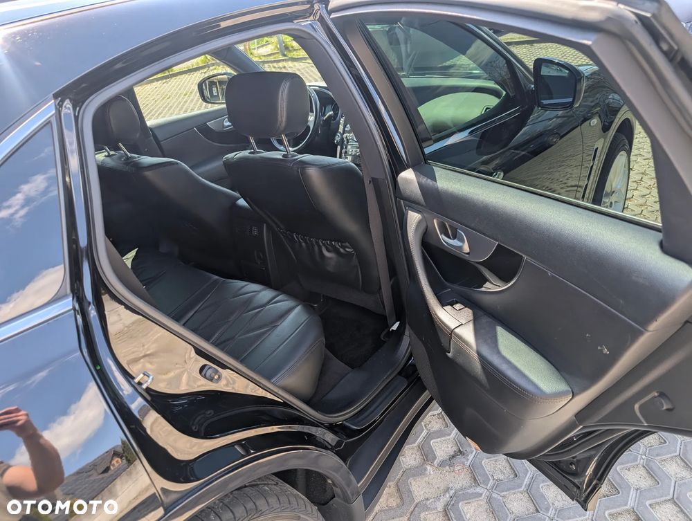 Infiniti QX70 5.0 AWD S Premium - 10