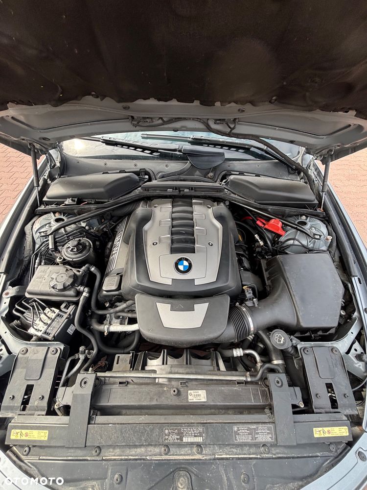BMW Seria 6 650i - 10