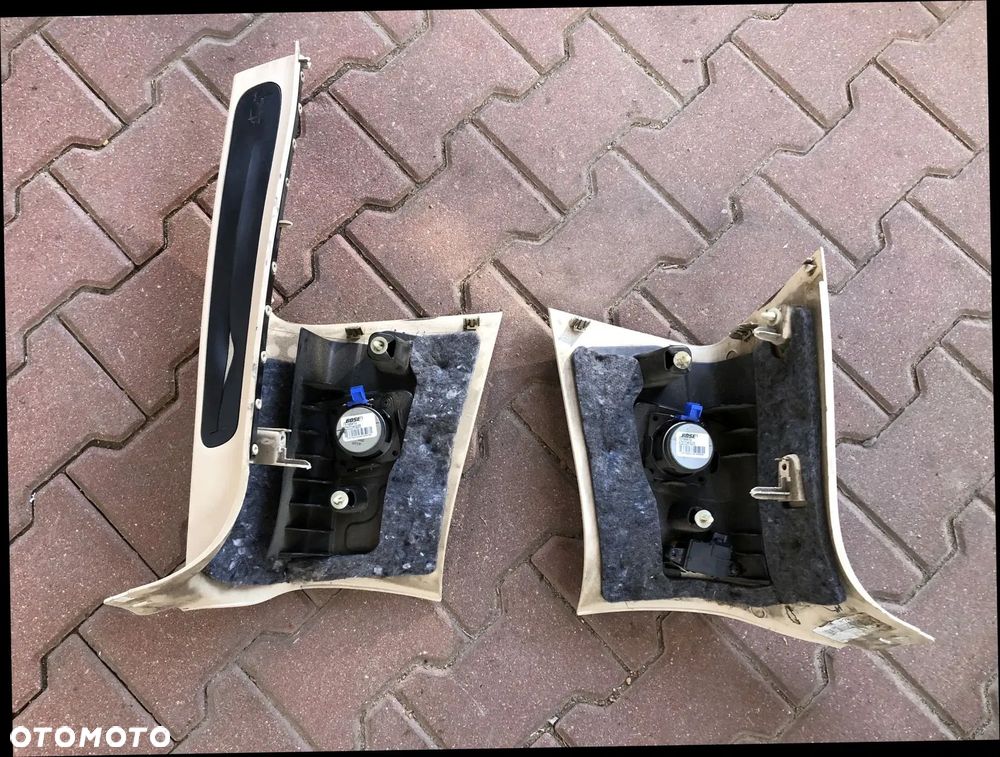 CADILLAC ESCALADE III 6,2 V8 2006-2014 OSŁONA ZAŚLEPKA PLASTIK TAPICERKA SŁUPKA - 2