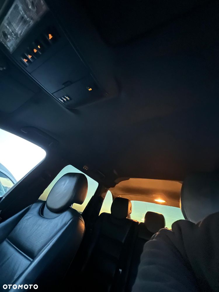 Porsche Cayenne - 28