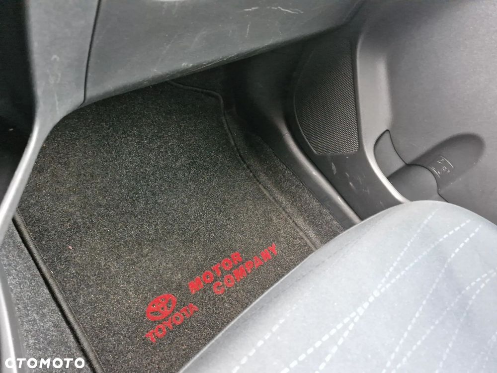 Toyota Yaris 1.0 Luna A/C - 5