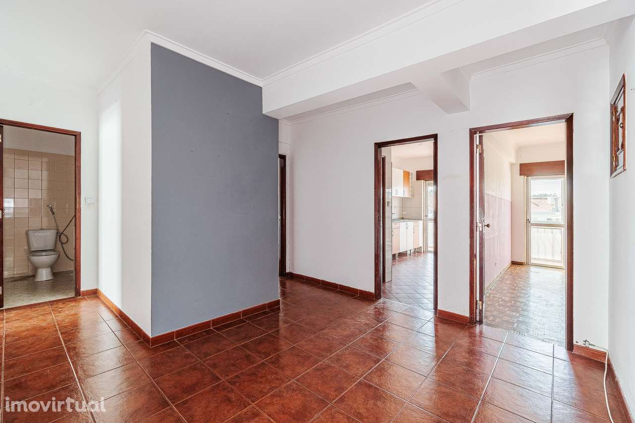Apartamento T3 em Excelente Estado – Centro de Mem Martins - Grande imagem: 4/20