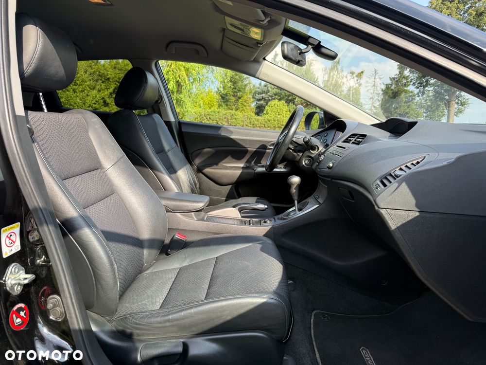 Honda Civic 1.8 Sport - 10