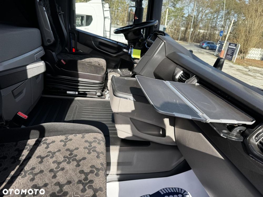 Scania R 450 A4x2LA - 18