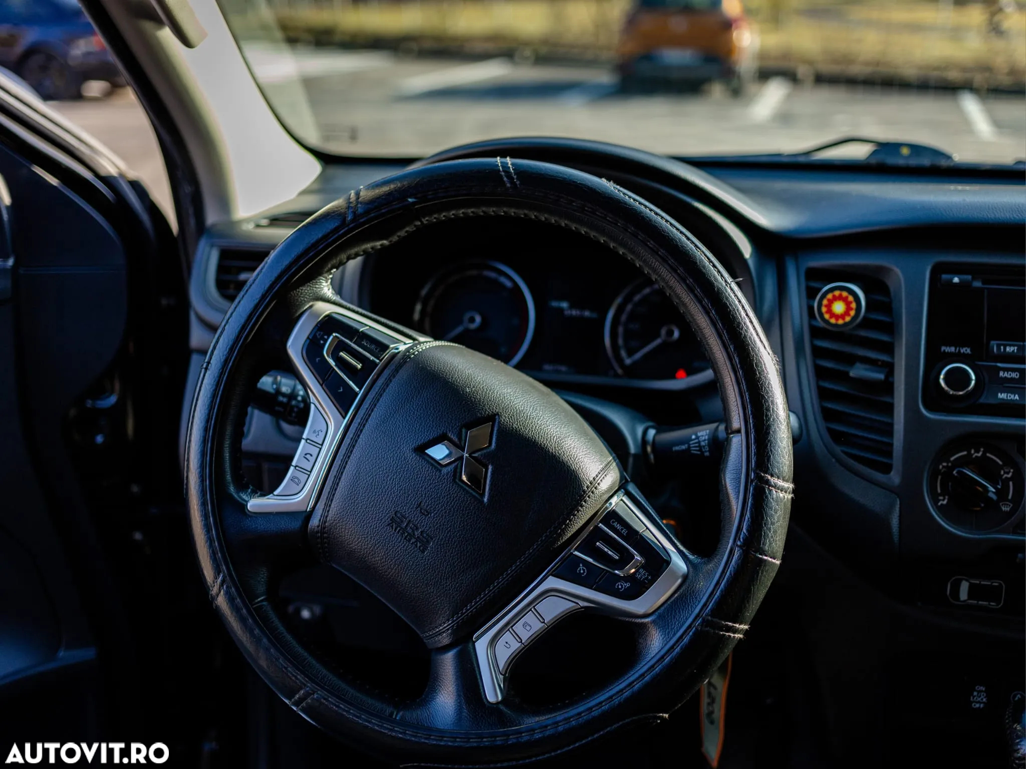 Mitsubishi L200 Double Cab 2.2 DI-D M/T Invite - 12