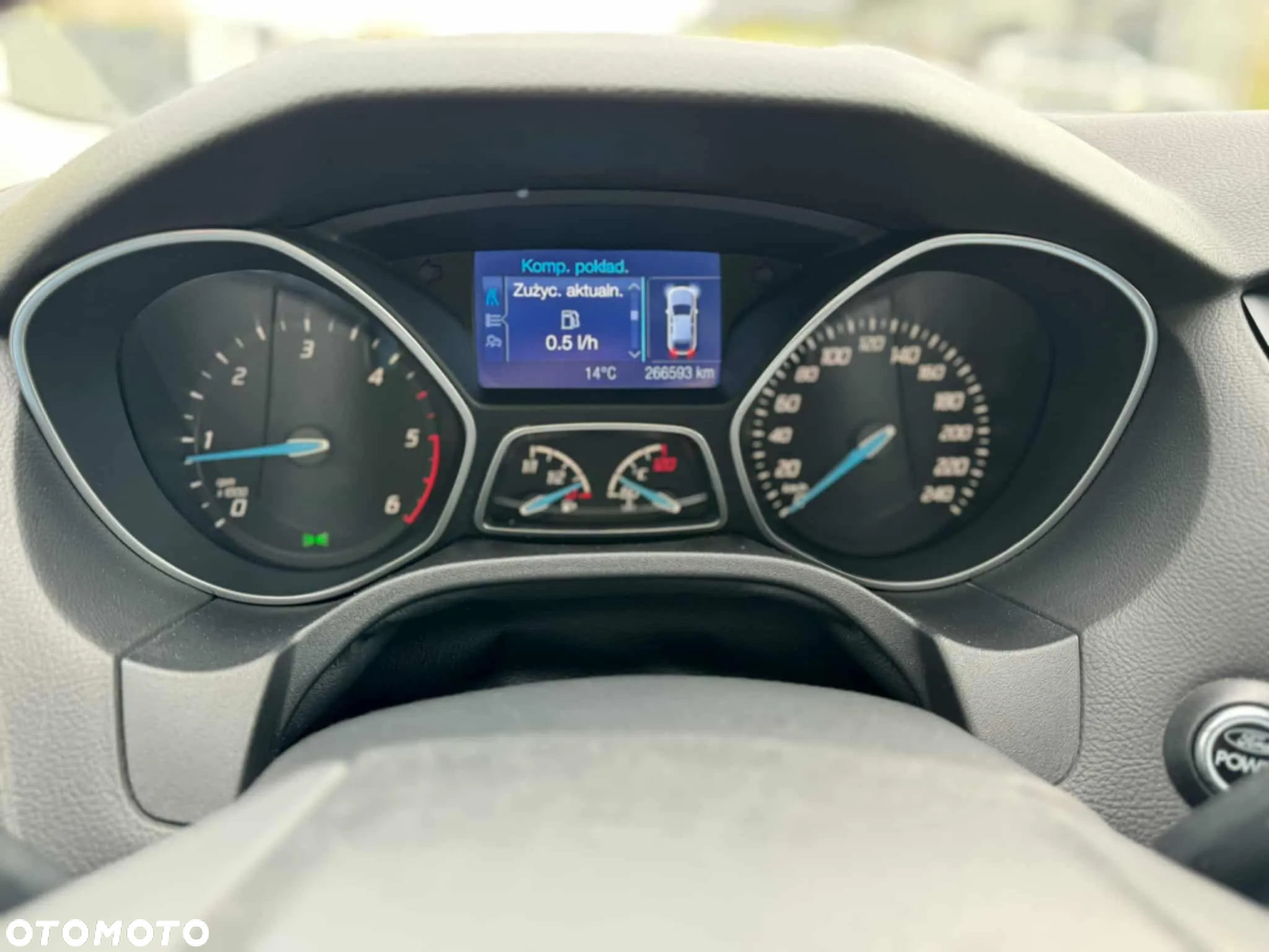 Ford Focus - 18
