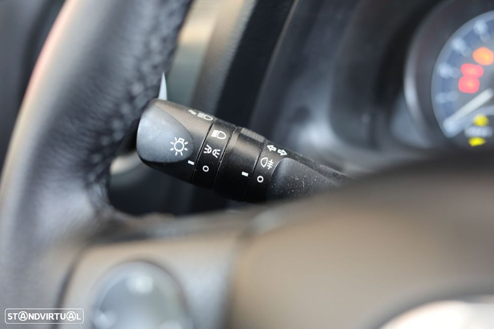 Toyota Auris 1.4 D-4D Comfort - 19