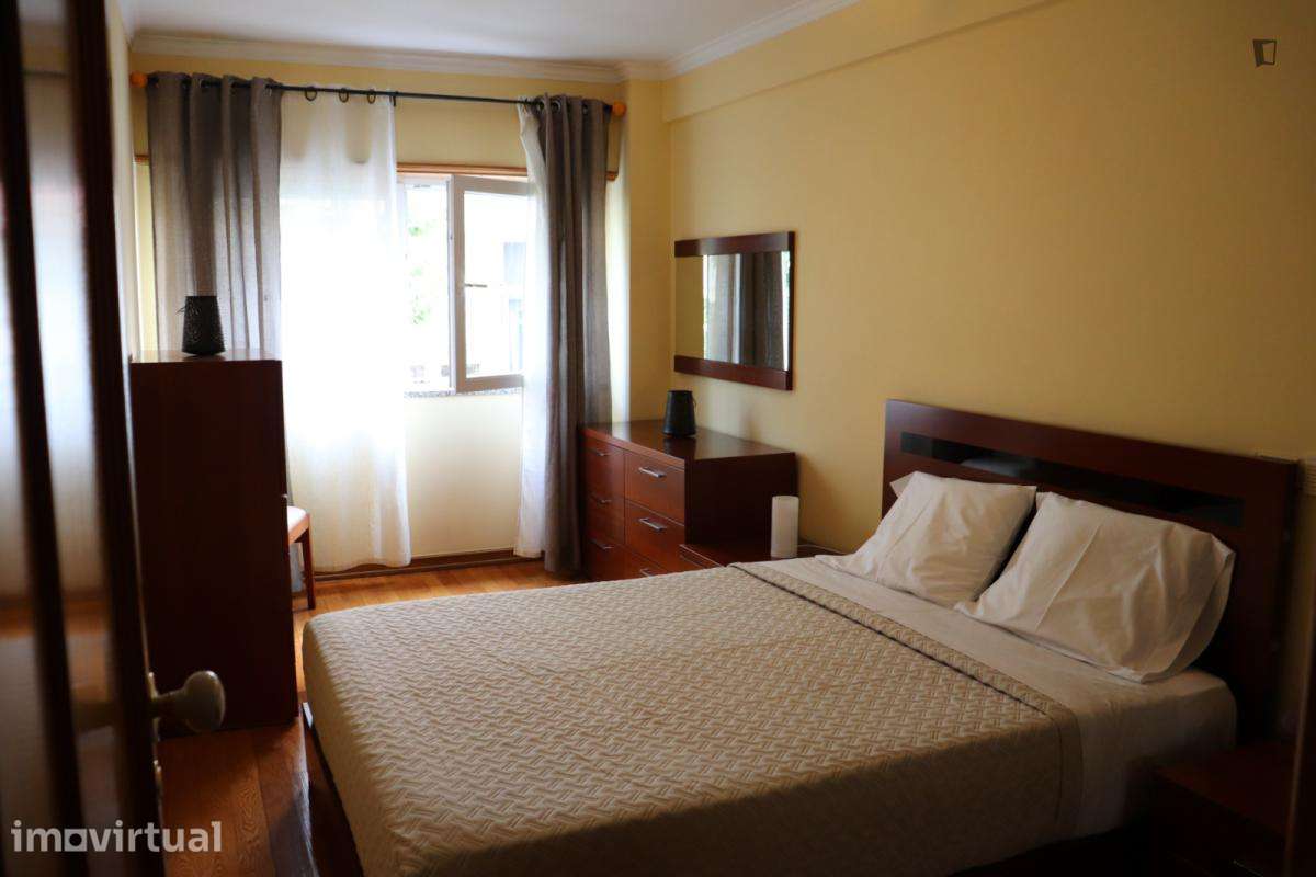 Apartamento com 2 quartos - localizado em Lisbon - Grande imagem: 2/24