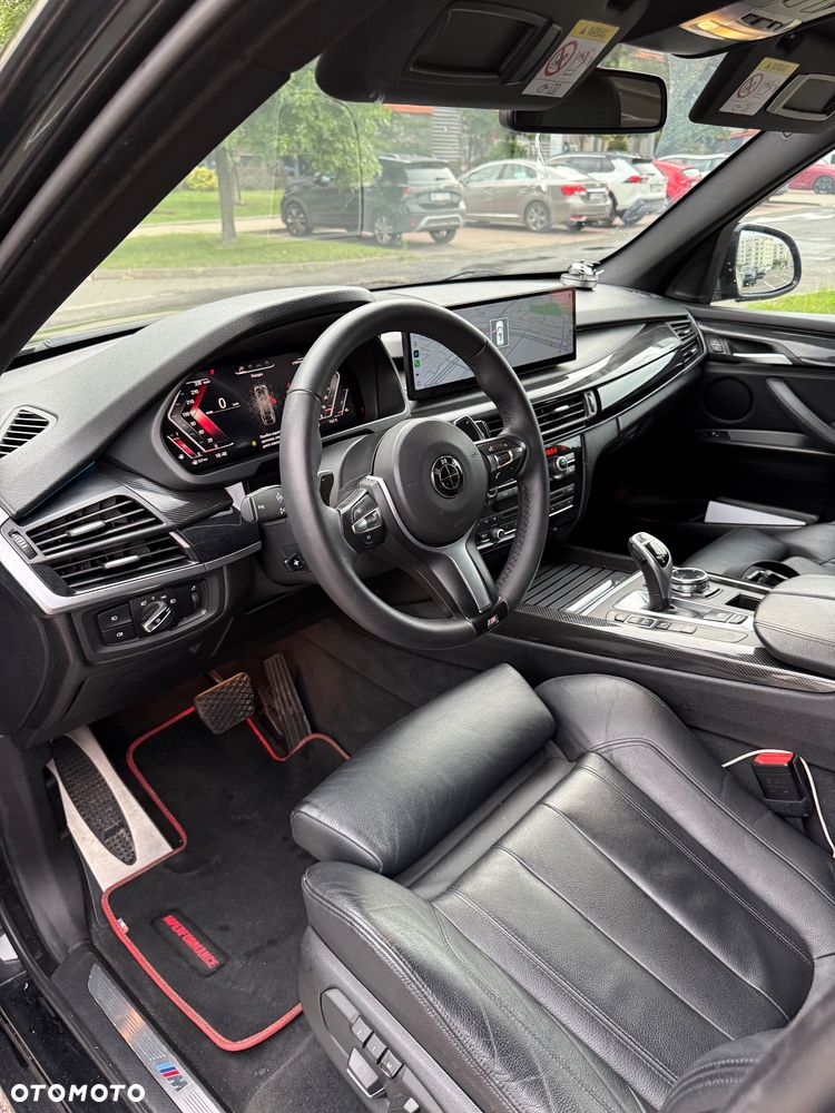BMW X5 xDrive30d - 33