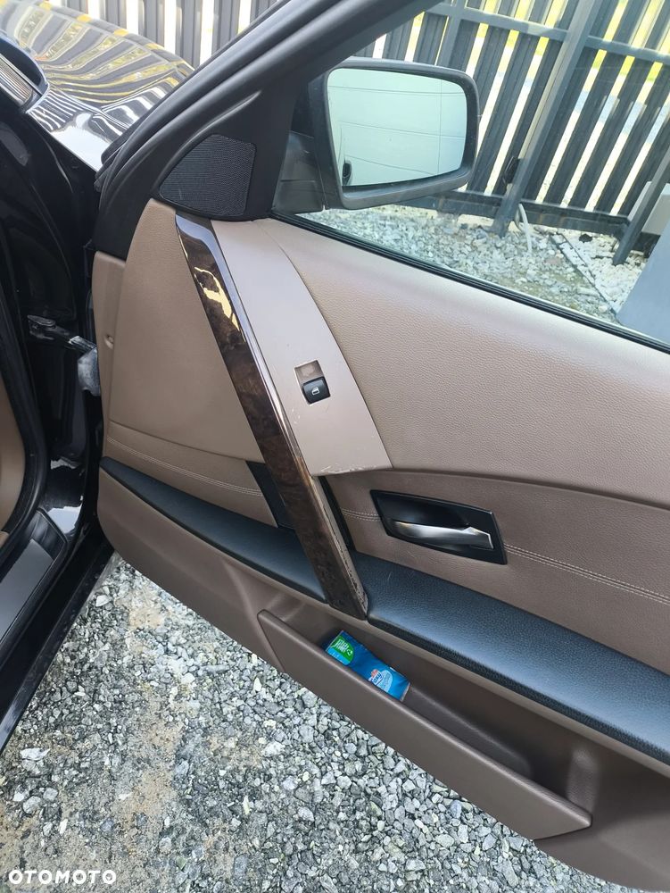 BMW Seria 5 - 11