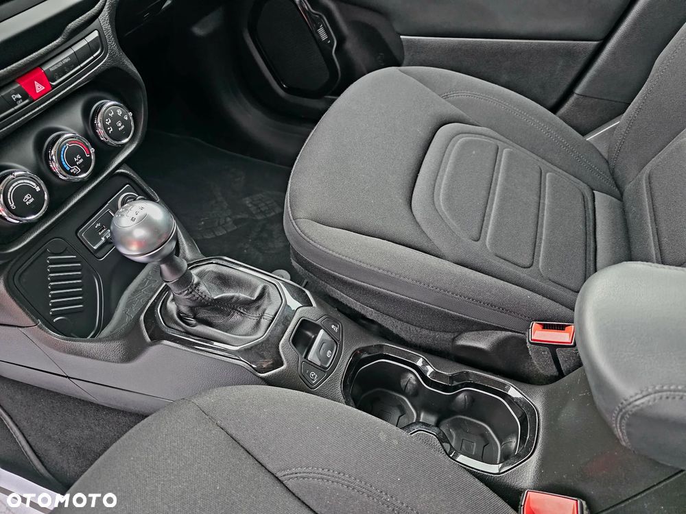 Jeep Renegade - 19