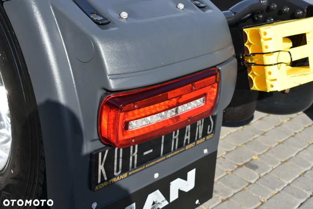 MAN TGX 18.510 // FULL LED  // 6X NOWE OPONY // NAVI // RETARDER // ALUFELFI ALCOA // ZABUDOWY MIĘDZYOSIOWE // SUBOFER // KLIMA POSTOJOWA // XENON // MAXX // - 21