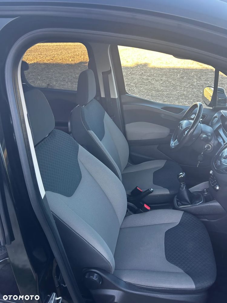 Ford Tourneo Courier 1.0 EcoBoost S&S Ambiente - 23