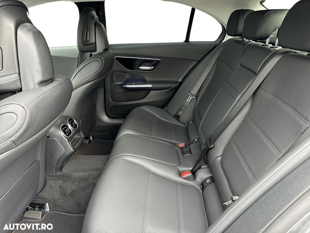 Mercedes-Benz C 200 MHEV 4MATIC - 11