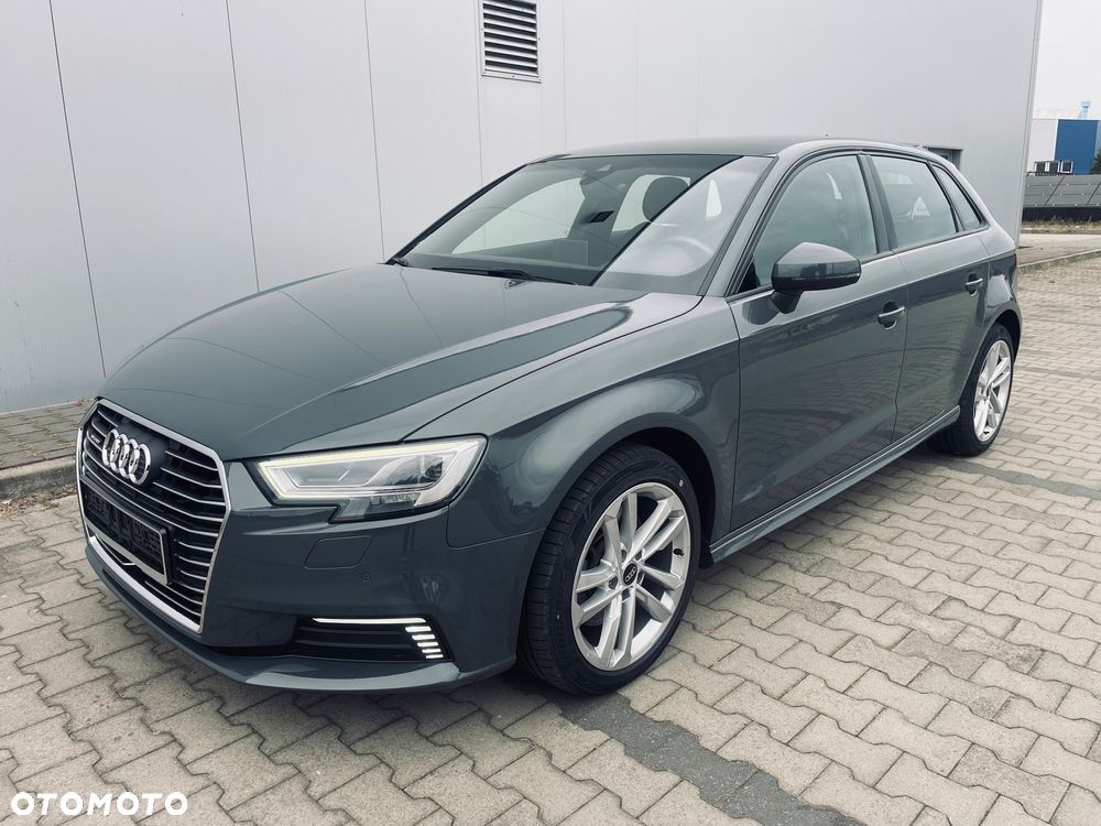 Audi A3 Sportback - 3