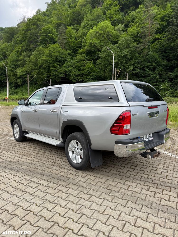 Toyota Hilux 4x4 Double Cab Executive - 7