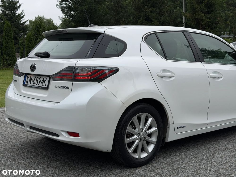 Lexus CT 200h Comfort - 10