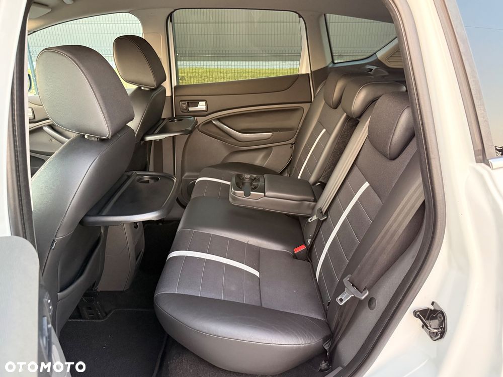 Ford Kuga 2.0 TDCi Titanium - 26
