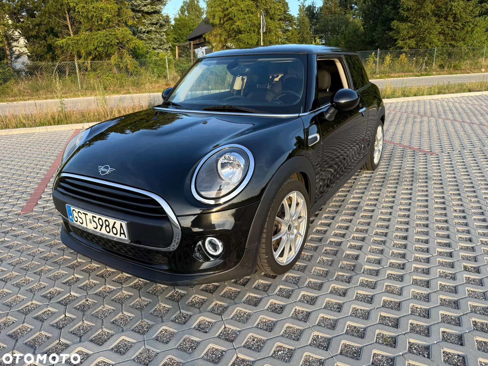 MINI ONE - 1