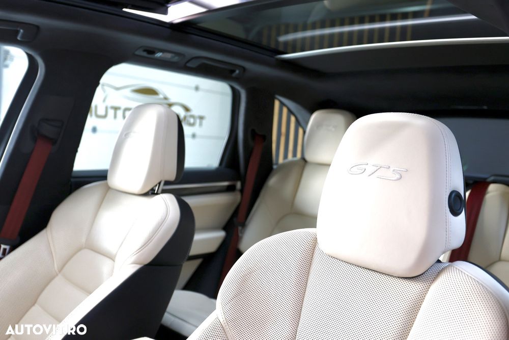 Porsche Cayenne 3.6 L GTS - 30