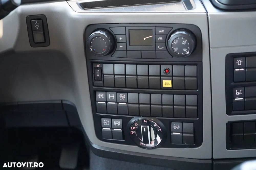 MAN TGS 35.500 / 8x4 / BASCULANTE / HYDROBURTA / BORDMATIK / NAVI / 2019 - 31